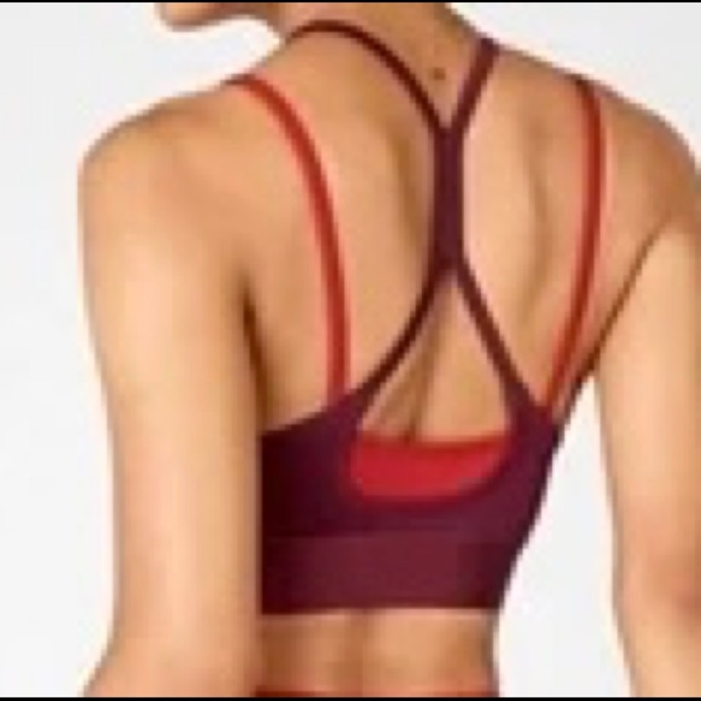 New Fabletics 2 piece outfit, Leggings and sports bra Size L